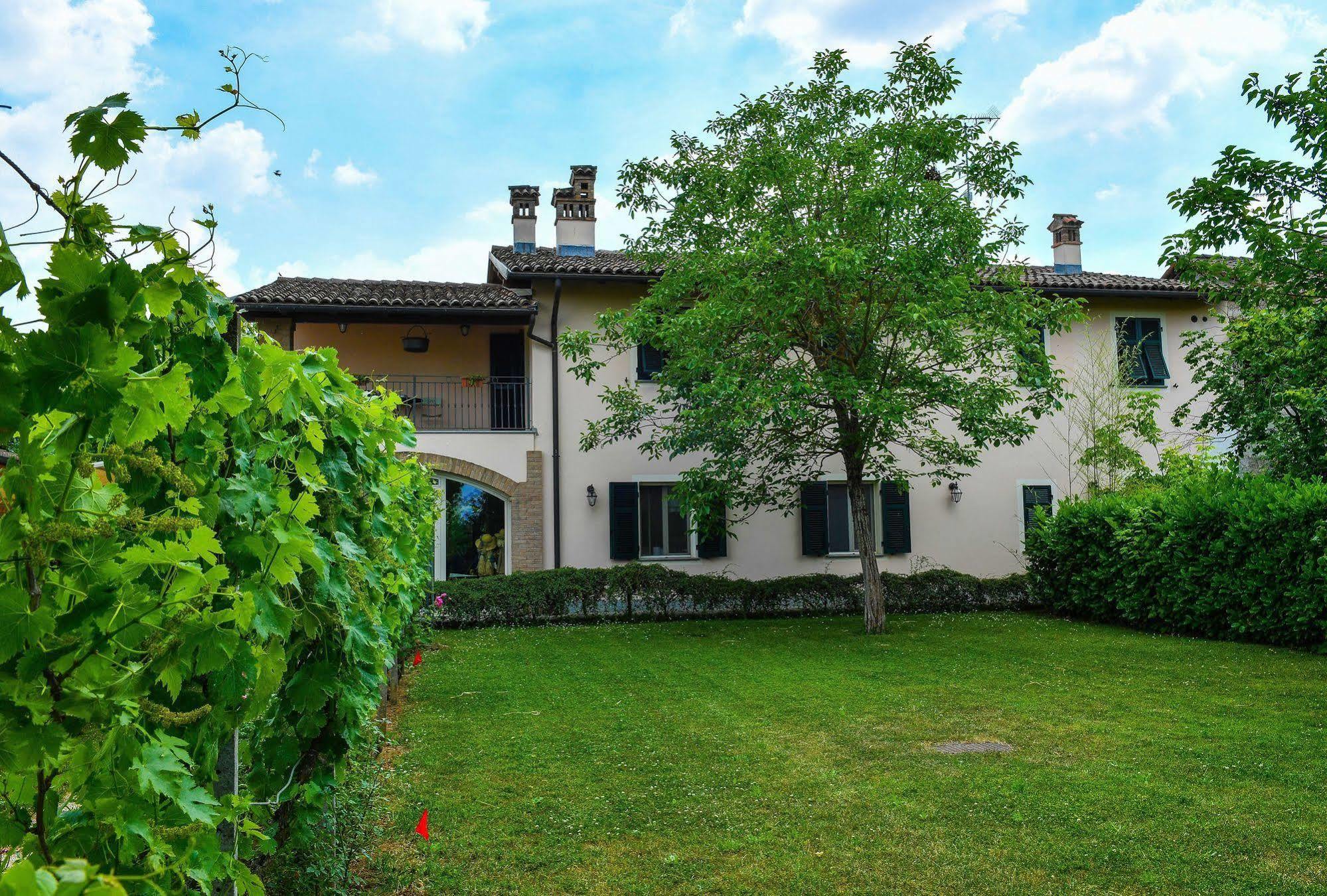 Cascina Folletto Villa Novi Ligure Exterior photo